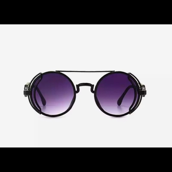 Accessories - Vintage unisex sunnies in round trendy shape